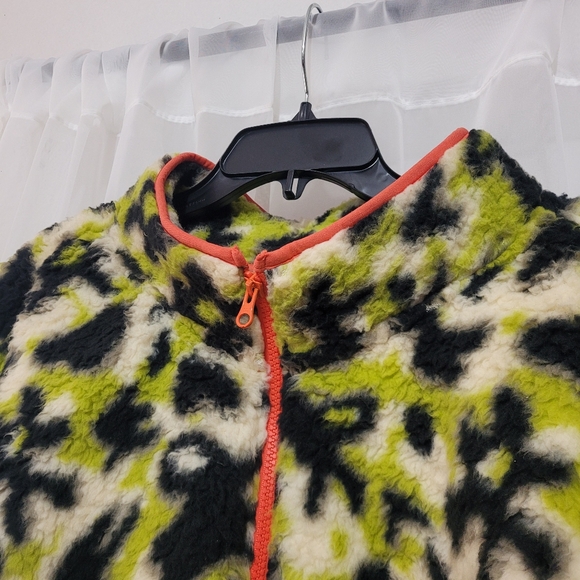 Black History Month Plus Size Limitless Faux Fur Jacket - Ivory Animal Icon 4X - Picture 9 of 13